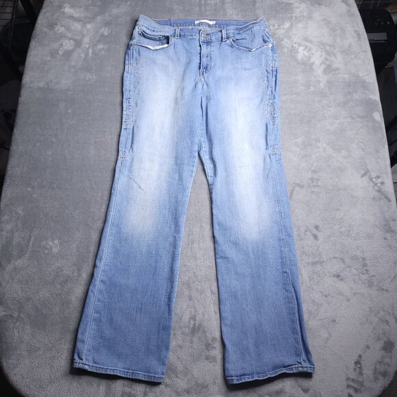 Levis Womens Classic Bootcut Jeans 14 Floral Embroidery Light Wash Mid Wash - Picture 5 of 9